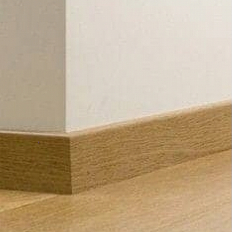 Plinthes MDF chêne verni 12x80