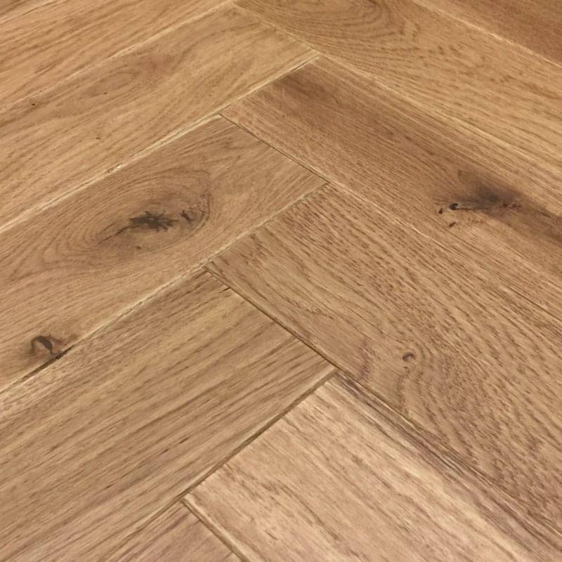 Parquet en chêne massif Bâton Rompu Bourgogne chêne fumé