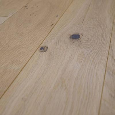 1 447m² - Parquet en chêne massif brut - Campagne