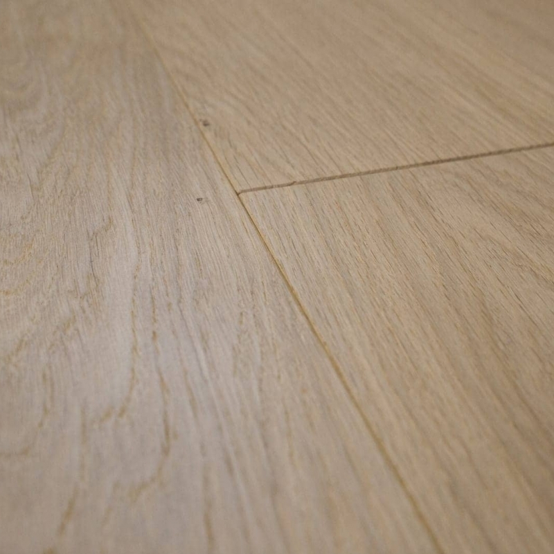 Parquet contrecollé chêne brut premier choix